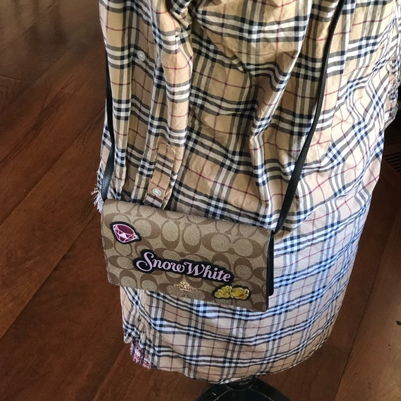 NWT Coach Disney Snow White Hayden Crossbody - Picture 8 of 8